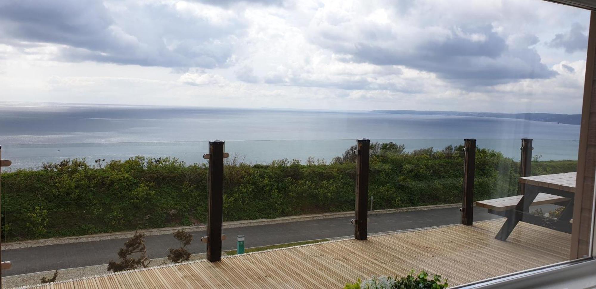Sunset Sea View Chalet With Hot Tub 토포인트 외부 사진