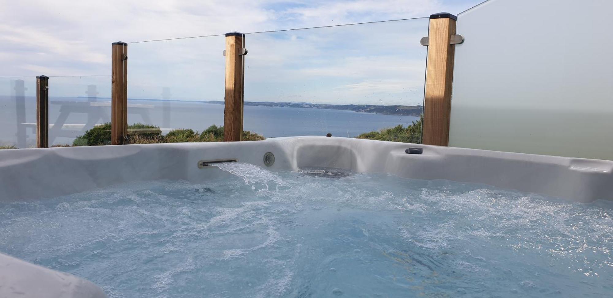Sunset Sea View Chalet With Hot Tub 토포인트 외부 사진